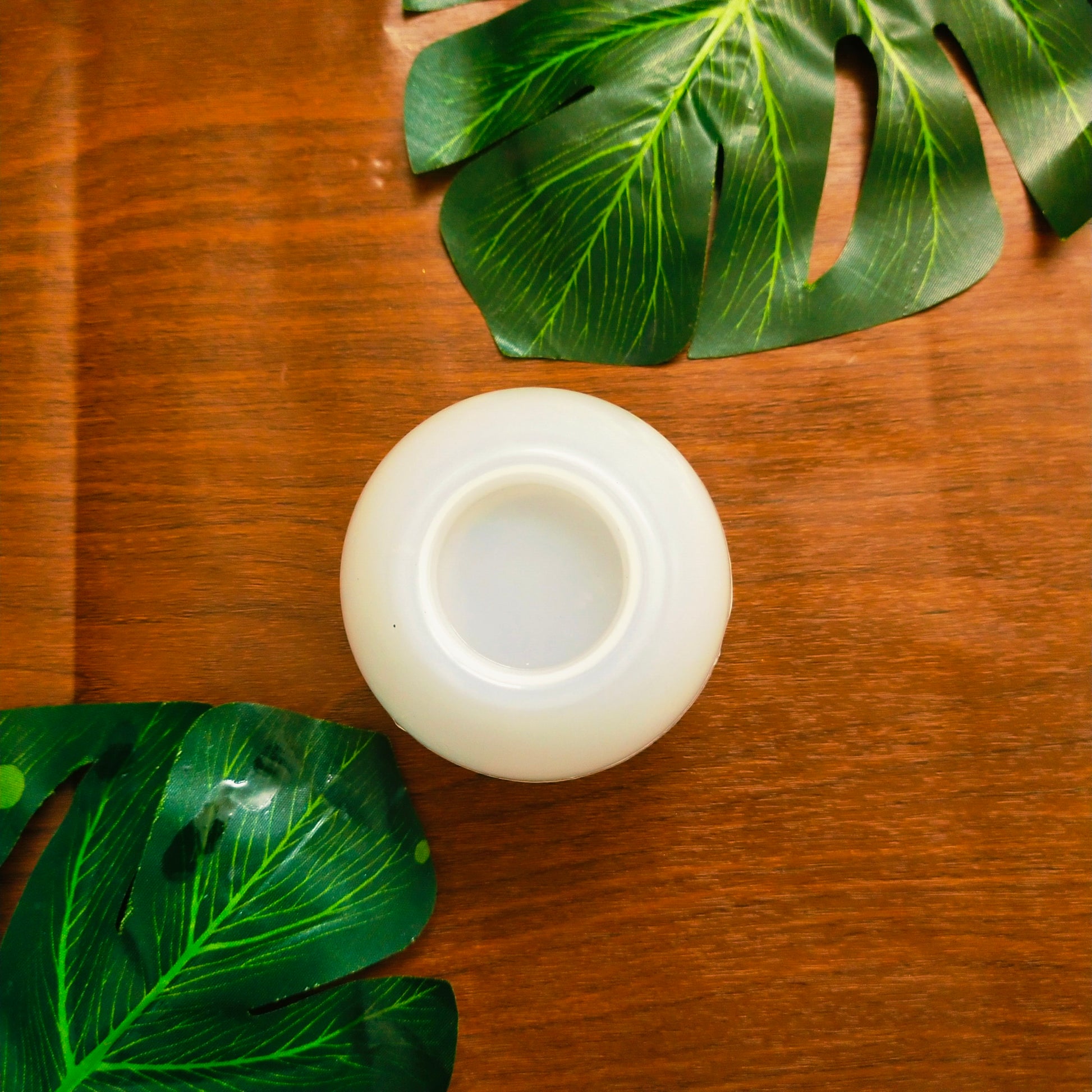 small-round-t-light-mould