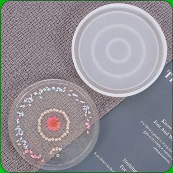 Round Coaster With Boundary Mould